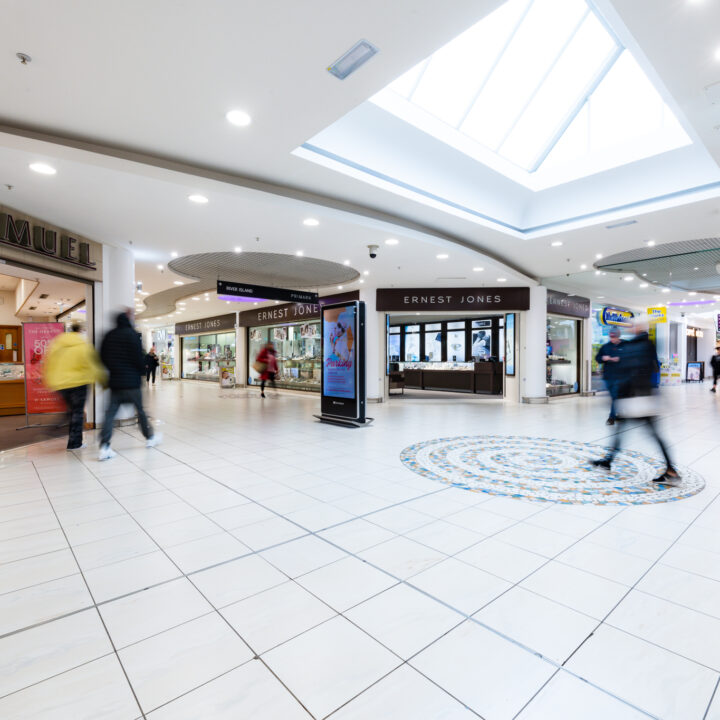 H samuel abbeycentre on sale